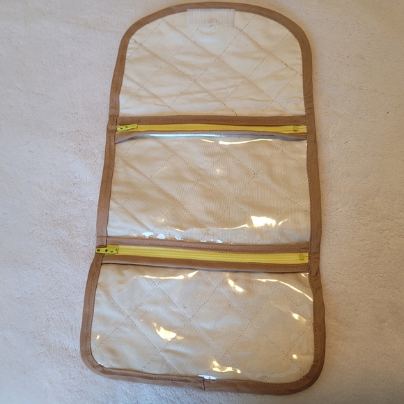HAND-MADE TRAVEL MAKEUP BAG with velcro fastener NWOT - Picture 4 of 5